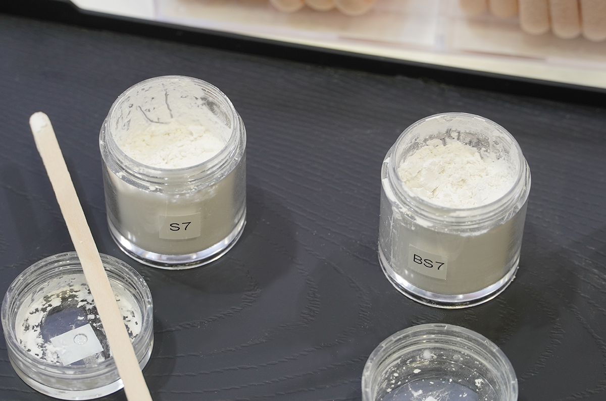 再活性 粘度が自在の界面活性剤！ 生分解性真球粒子の展示も―ダイセル